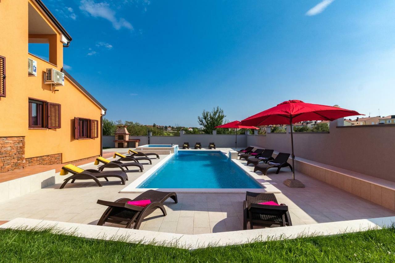 Villa Erica Pula Ngoại thất bức ảnh
